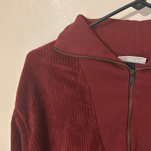 Universal Thread - Red 3/4 Zip Velvet Jacket pullover - Picture 2 of 6